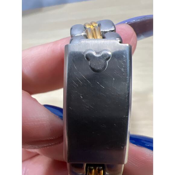 Vintage Disney Mickey Mouse Watch Time Works Made In Japan Silver/Gold - Picture 4 of 7